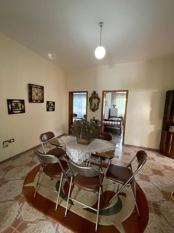 Vila Briart Apartment ดูร์เรส ภายนอก รูปภาพ