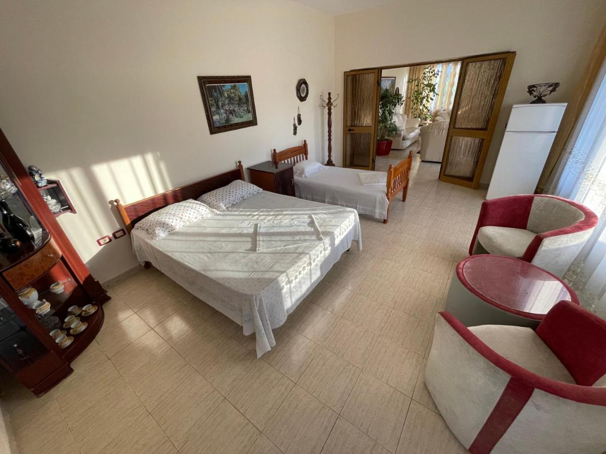 Vila Briart Apartment ดูร์เรส ภายนอก รูปภาพ