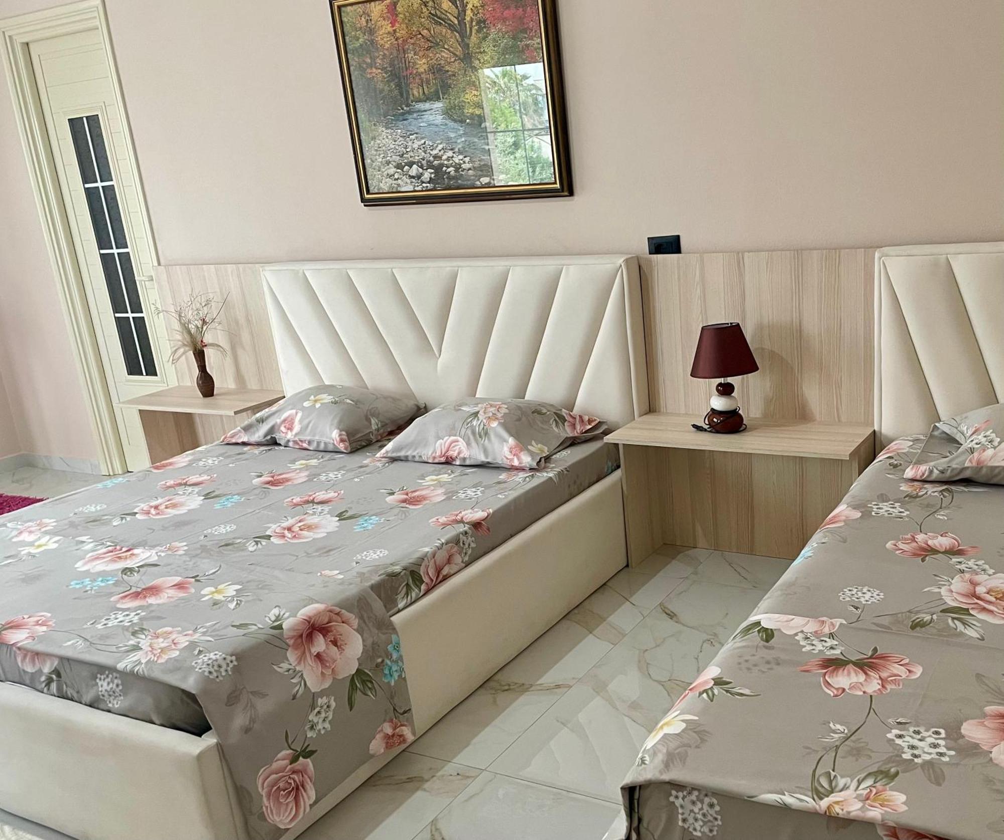 Vila Briart Apartment ดูร์เรส ภายนอก รูปภาพ